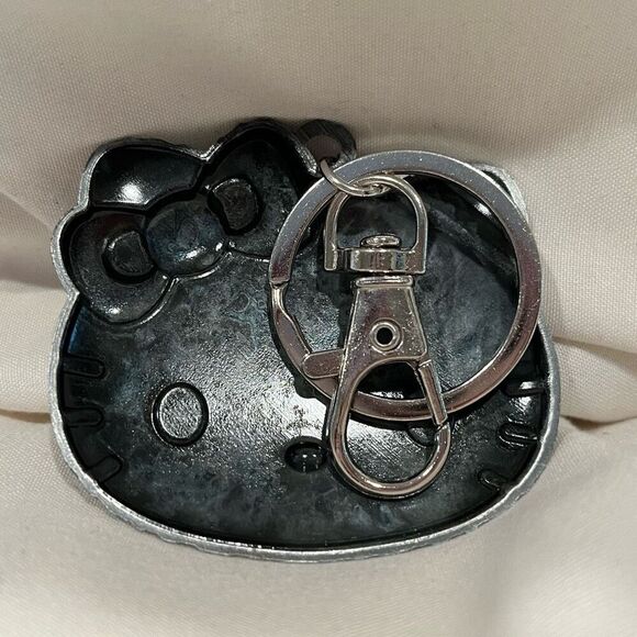 Sanrio Hello Kitty Cat Silver-tone Keychain Bag Charm NEW - Picture 3 of 5